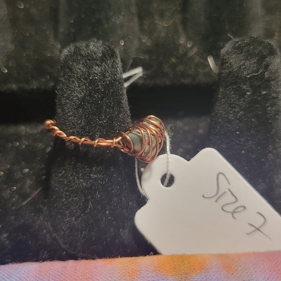 Handmade wire wrapped bloodstone ring size 7 - Picture 3 of 3